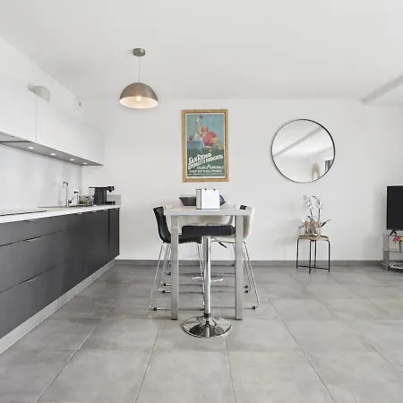 Appt 2 Chambres, 3 Etoiles, Piscine, Wifi, Parking, Clim