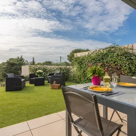 Appt 2 Chambres, 3 Etoiles, Piscine, Wifi, Parking, Clim アパート *