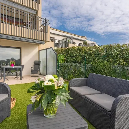 Lejlighed Appt 2 Chambres, 3 Etoiles, Piscine, Wifi, Parking, Clim