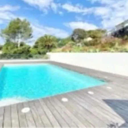 Appt 2 Chambres, 3 Etoiles, Piscine, Wifi, Parking, Clim Lejlighed *